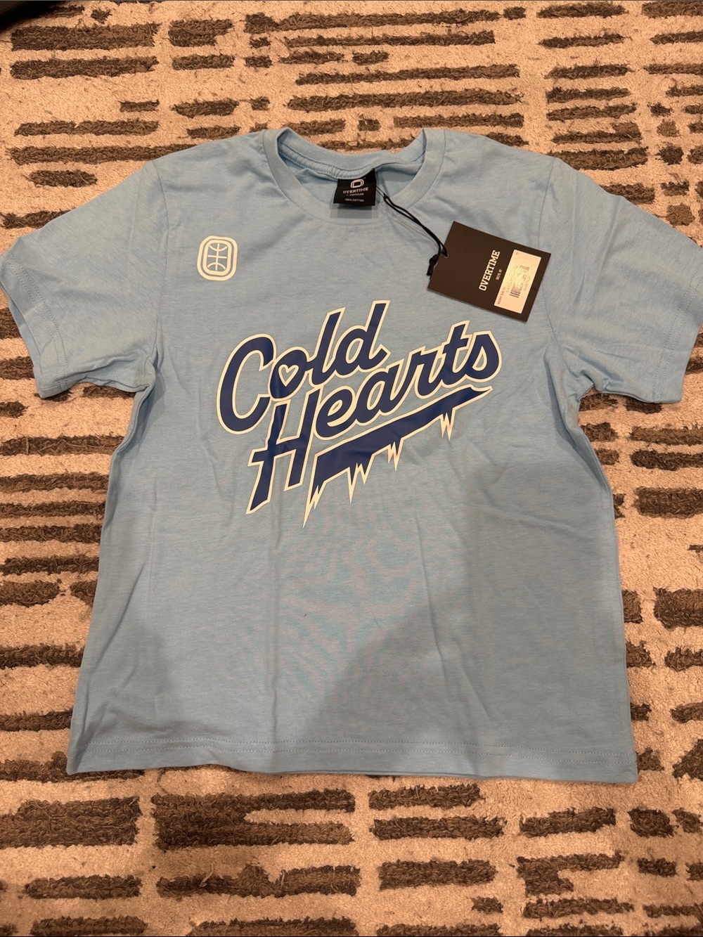 Overtime NWT Cold Hearts Light Blue Kids Graphic Tee SIZE YM